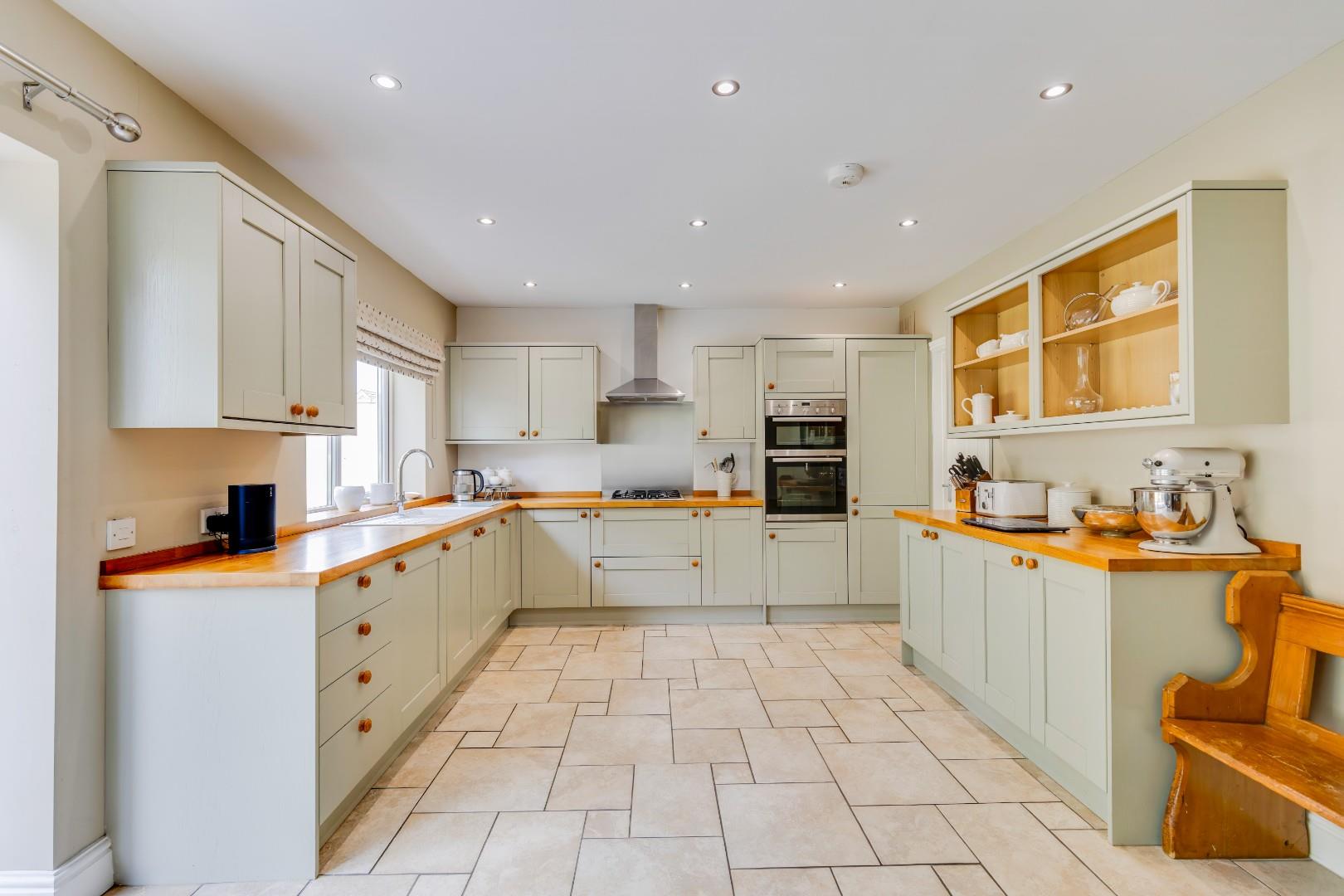 Beach Road, Newton, Porthcawl, CF36 5NH